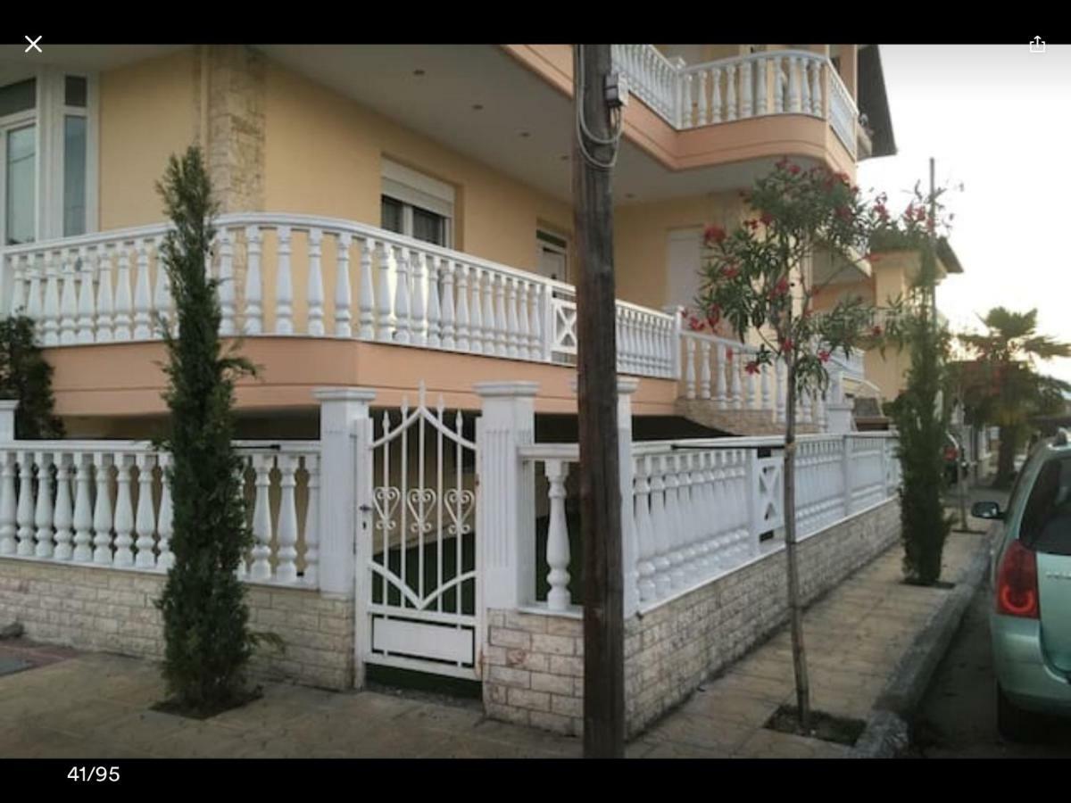 Artisti Elena Apartment Paralia Katerinis Exterior photo