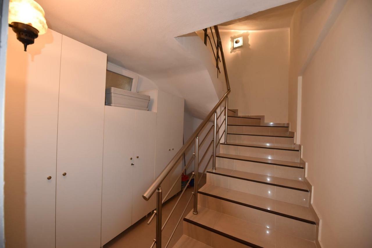Artisti Elena Apartment Paralia Katerinis Exterior photo