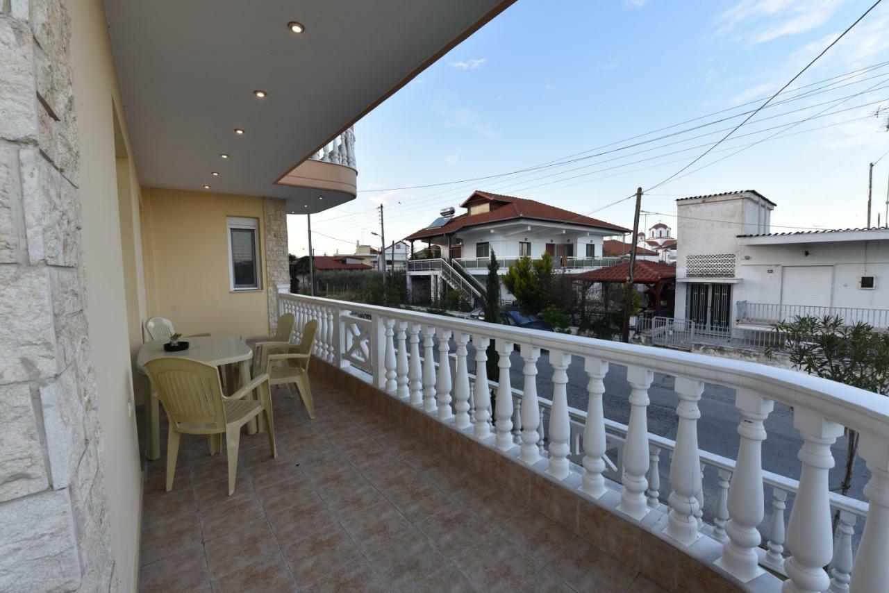 Artisti Elena Apartment Paralia Katerinis Exterior photo